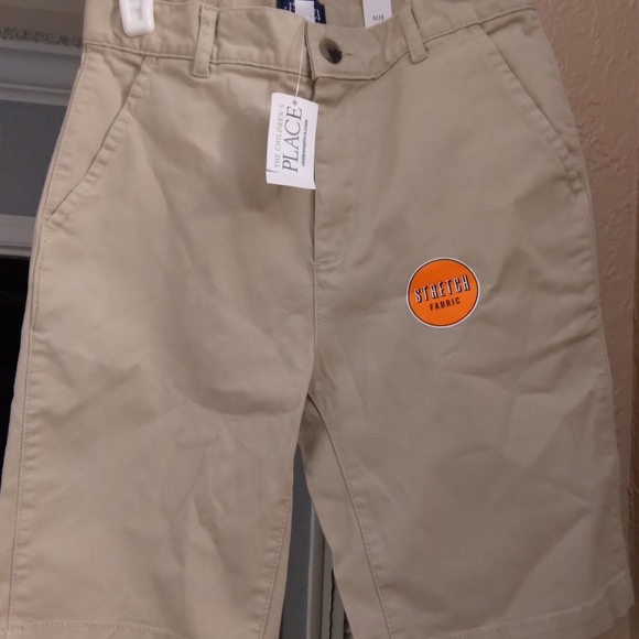 Shorts - Picture 4 of 6